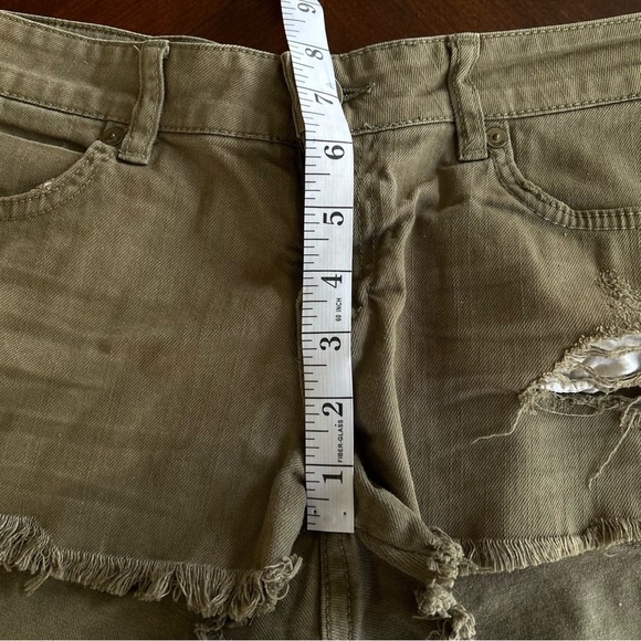 Billabong Olive Green Women Shorts - Picture 12 of 13